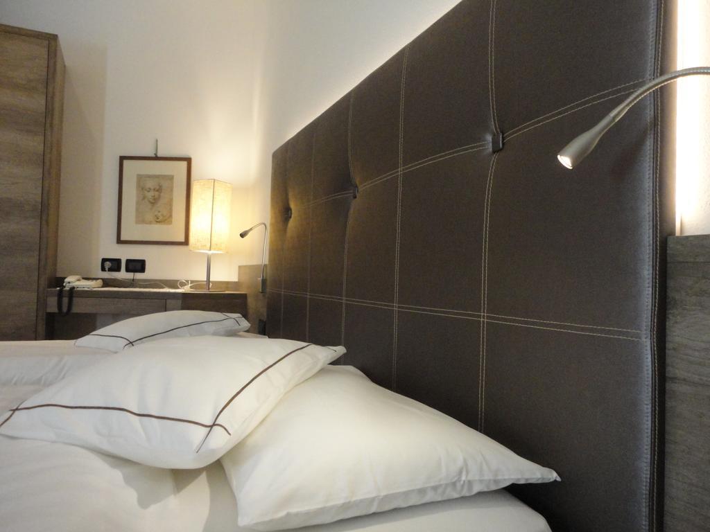 Hotel Cevedale Living Romance Hotel Cogolo Kültér fotó