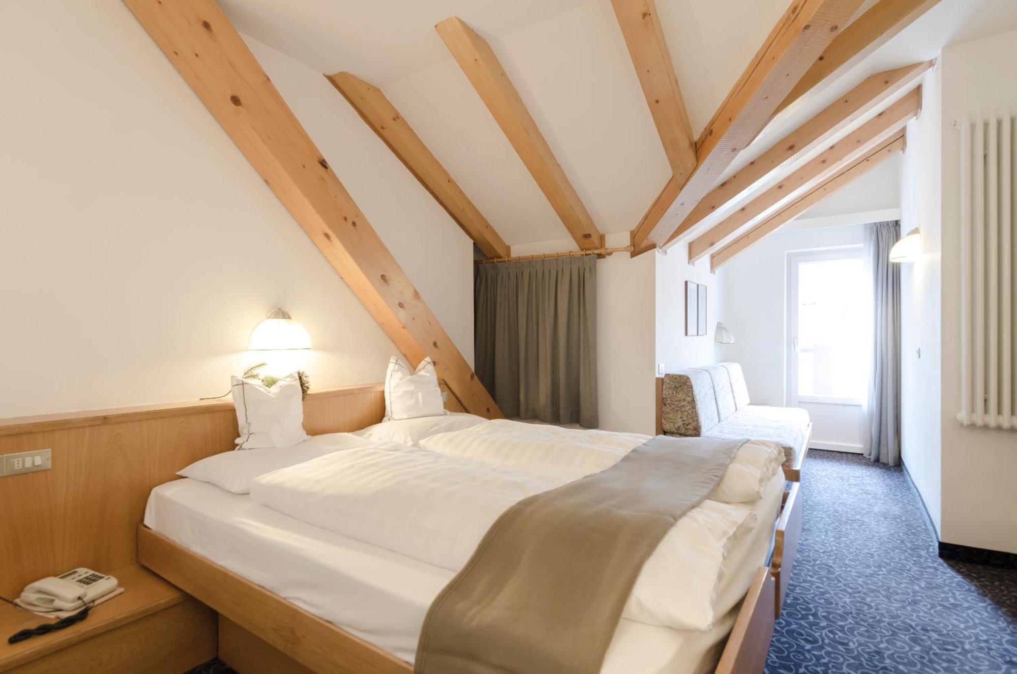 Hotel Cevedale Living Romance Hotel Cogolo Kültér fotó