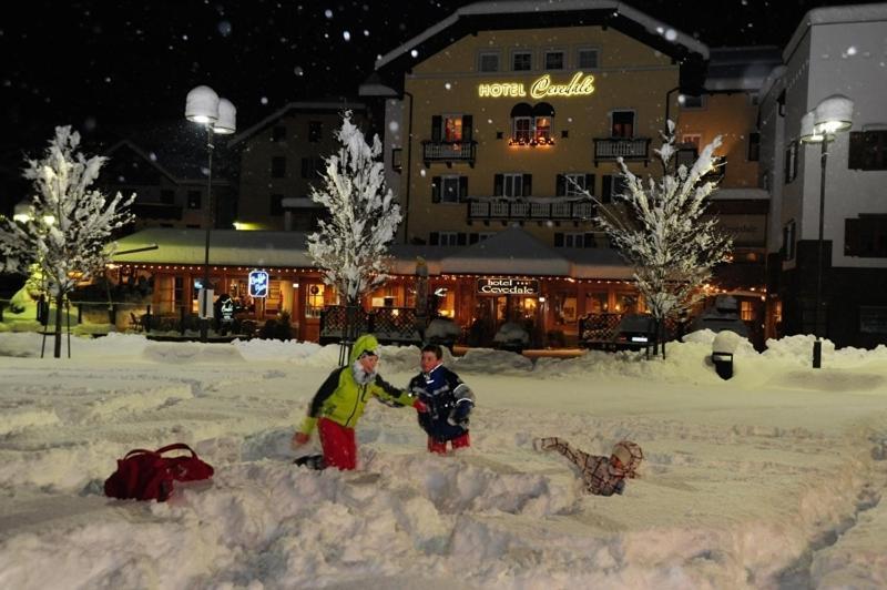 Hotel Cevedale Living Romance Hotel Cogolo Kültér fotó