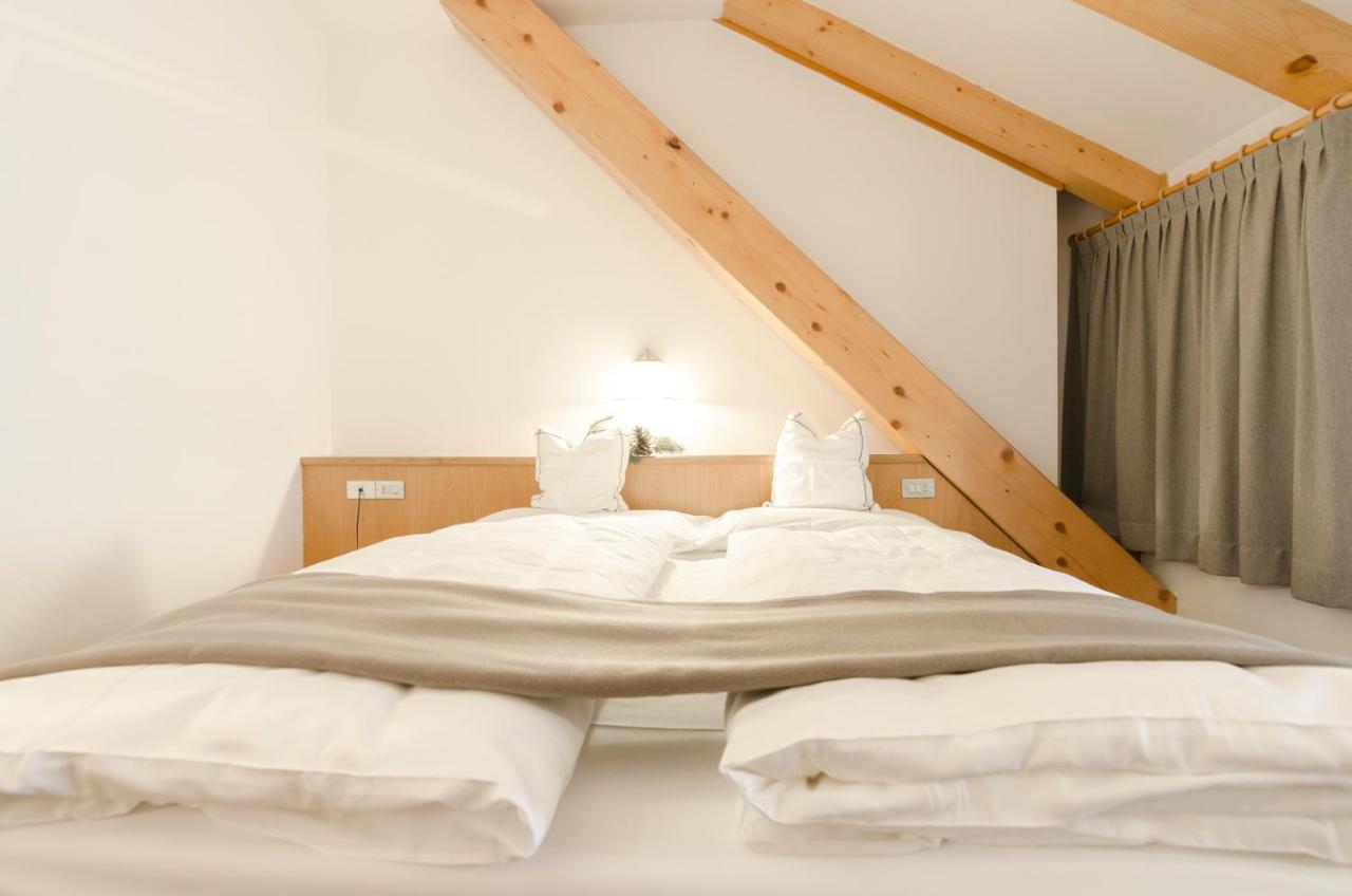 Hotel Cevedale Living Romance Hotel Cogolo Kültér fotó